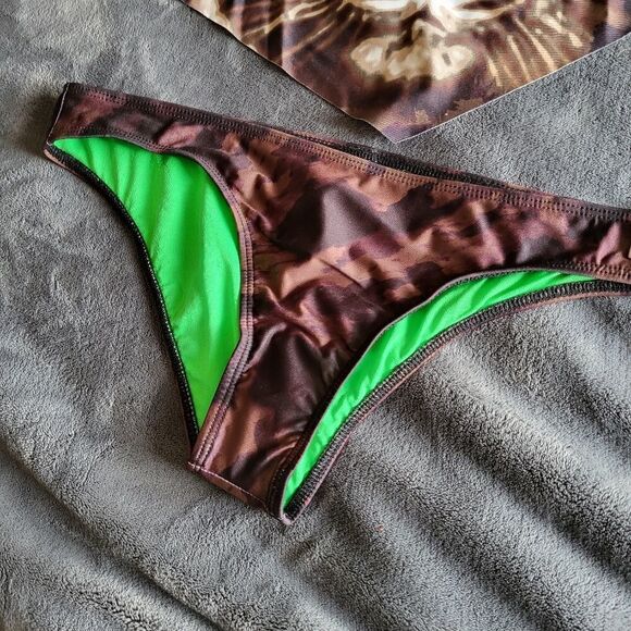 ECO PEACE Bikini  - Picture 3 of 8